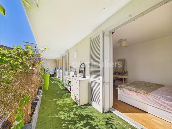 Vente Appartement64 m² - 3 Pièces - BORDEAUX (33100)