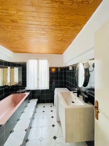 Maison 5 pièce(s) 3 chambre(s) 99 m²