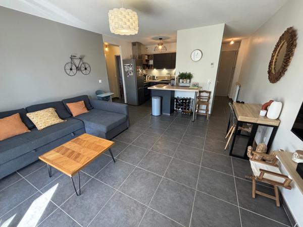 Appartement à vendre 3 pièces ARTIGUELOUVE (64)