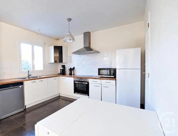 Maison à vendre  4 pièces - 108 m 2   LOUVIGNE  - 53