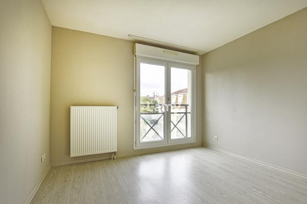 Mulhouse f5 125m² dernier étage terrasse garage parking caves
