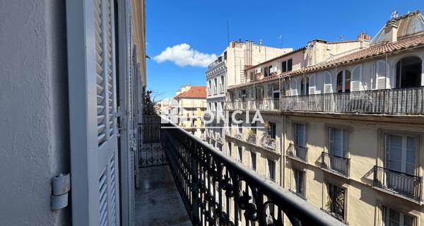 Location Appartement 3 pièces 58.5 m² - Toulon 83000
