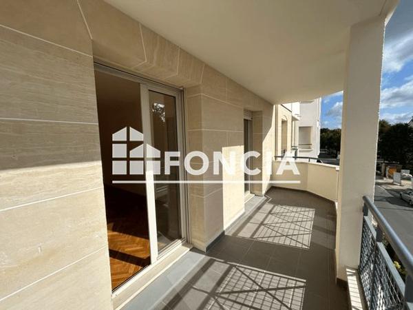 Location Appartement 3 pièces 55.2 m² - 15 A AVENUE SAINT PIERRE Le Plessis Trevise 94420