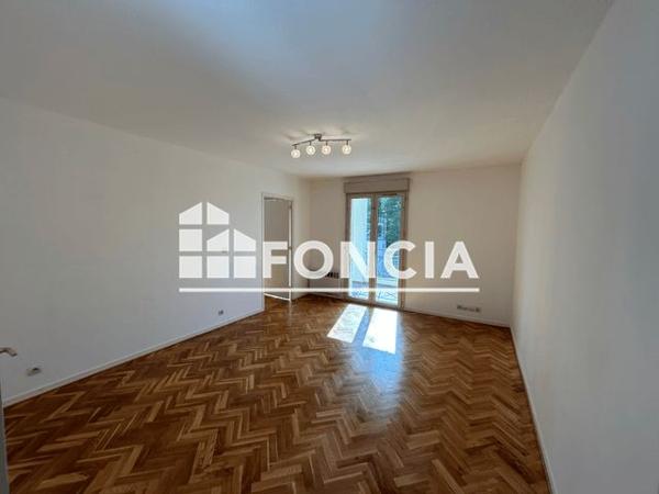 Location Appartement 3 pièces 55.2 m² - 15 A AVENUE SAINT PIERRE Le Plessis Trevise 94420