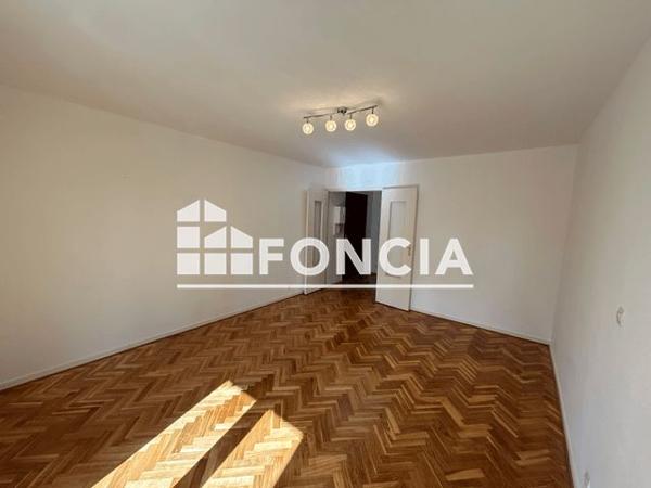 Location Appartement 3 pièces 55.2 m² - 15 A AVENUE SAINT PIERRE Le Plessis Trevise 94420