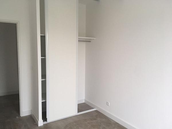 Appartement à louer Merignac : 3 pièces, 64m² avec 2 chambre(s) à 1 100€ - AJP Immobilier Mérignac