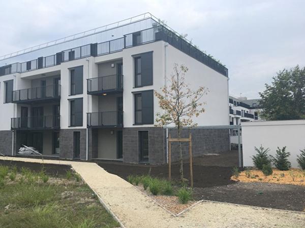 Appartement à louer Merignac : 3 pièces, 64m² avec 2 chambre(s) à 1 100€ - AJP Immobilier Mérignac