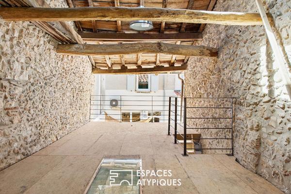 Maison de ville clé en main avec jardin secret