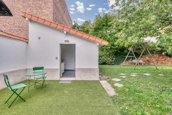 Meulière 150m2  + dépendance 23m2