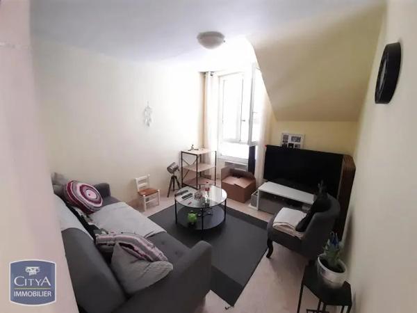 Appartement à louer 2 pièces 30m² Blois (41000)