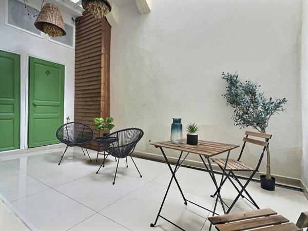 A vendre appartement de type 3 à Marseille 13001 - Terrasse - THIERS / RÉFORMÉS