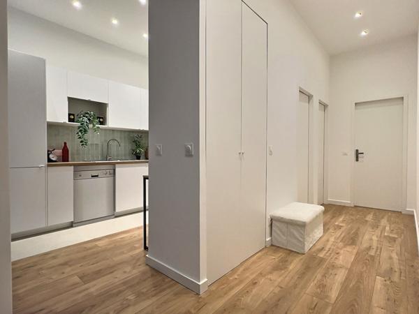 A vendre appartement de type 3 à Marseille 13001 - Terrasse - THIERS / RÉFORMÉS