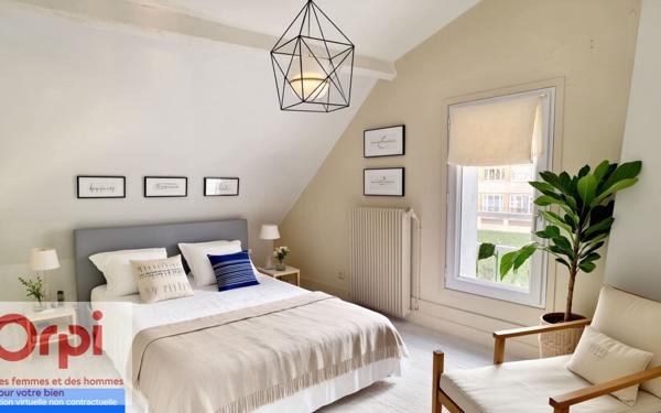 Appartement à vendre    2 pièces • 30,78 m2 Issy-les-Moulineaux