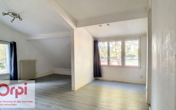 Appartement à vendre    2 pièces • 30,78 m2 Issy-les-Moulineaux