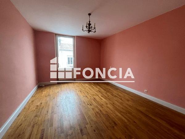 Location Appartement 3 pièces 63.37 m² - 25 AVE DE LATTRE DE TASSIGNY Villeneuve Sur Lot 47300