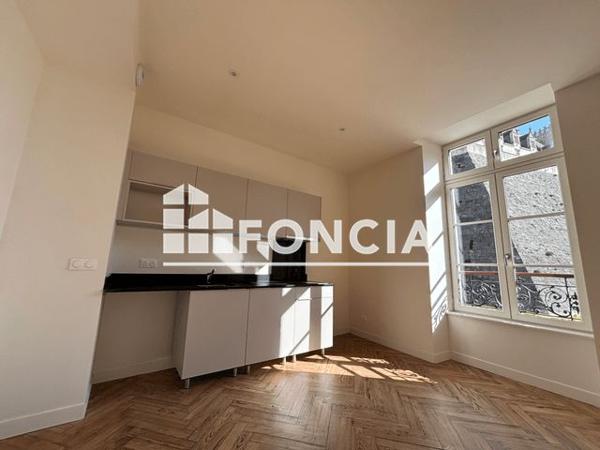 Location Appartement 2 pièces 51.63 m² - 6-8 RUE MARCA Pau 64000