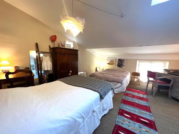 Maison de village avec Chambre d'hote et commerce - Lourmarin - Réf. 289