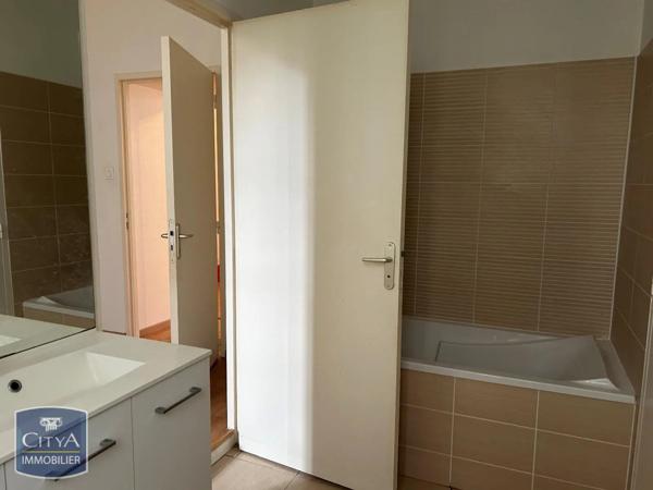 Appartement à louer 3 pièces 68.52m²