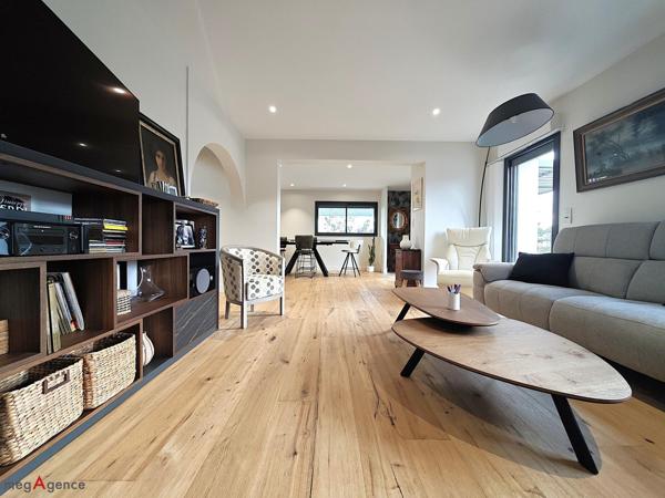 Maison à ELVEN, 56250 - 5 pièces 126m²