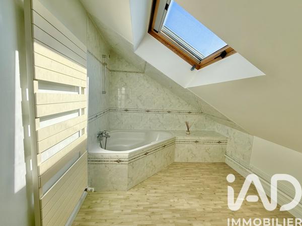 Maison à vendre 5 pièces 105 m² Cosne-Cours-sur-Loire