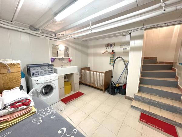 TORNAC - ANDUZE - GARD - MAISON - 3 CHAMBRES - PISCINE - SOUS-SOL - GARAGE -