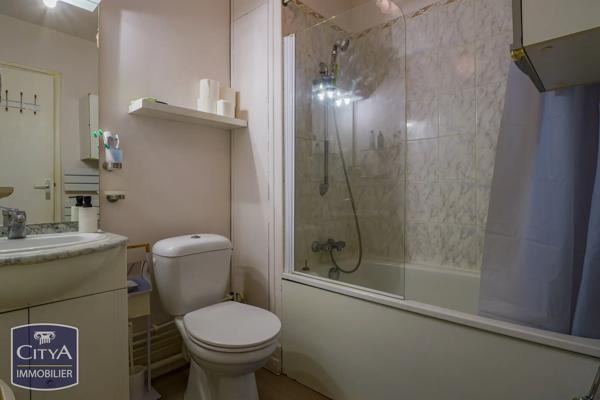 Appartement à vendre 2 pièces 44.46m² Saint-Jean-de-la-Ruelle (45140)