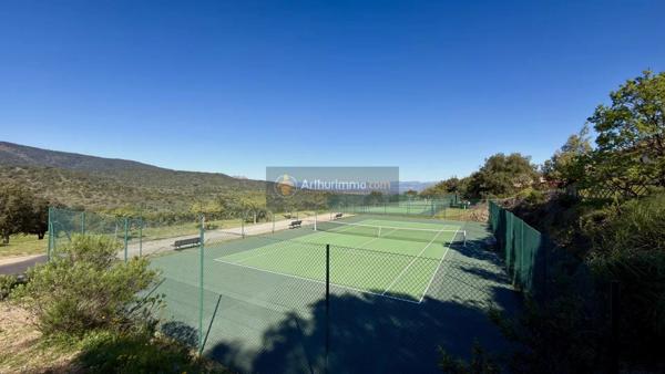 Vente Appartement 3 pièces 51 m2 à Roquebrune-sur-Argens