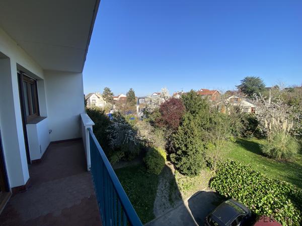 Meudon (92190) Appartement 3 pièces lumineux avec balcon à Meudon