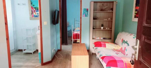 Maison 13 pièces ou gites capacité 26 personnes à vendre SAINTE ANNE (971)? piscine, jardin tropical