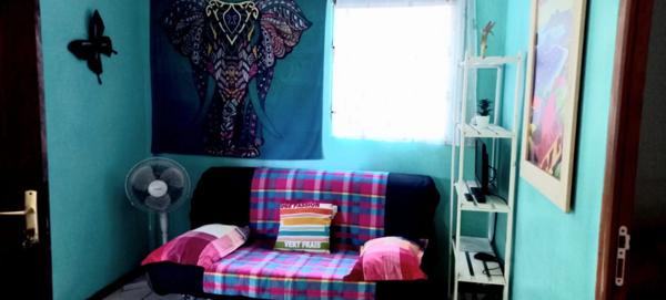 Maison 13 pièces ou gites capacité 26 personnes à vendre SAINTE ANNE (971)? piscine, jardin tropical