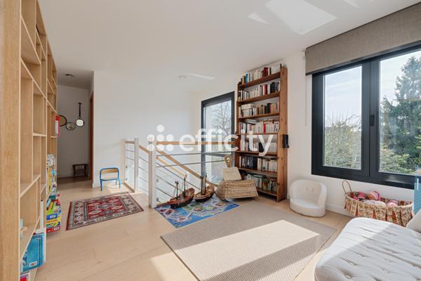 Maison 7 pièces - 230 m² Bien prestige