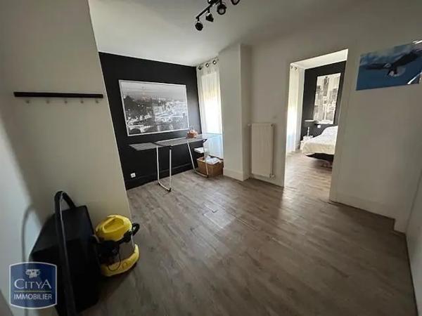 Location appartement 4 pièces de 99.86m²