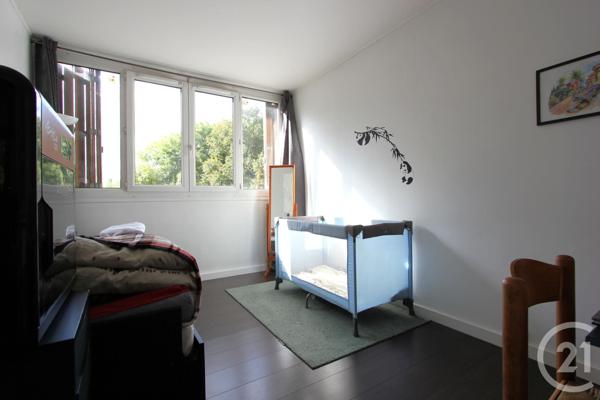 Appartement F4 à vendre  4 pièces - 79,89 m2 ST MICHEL SUR ORGE - 91