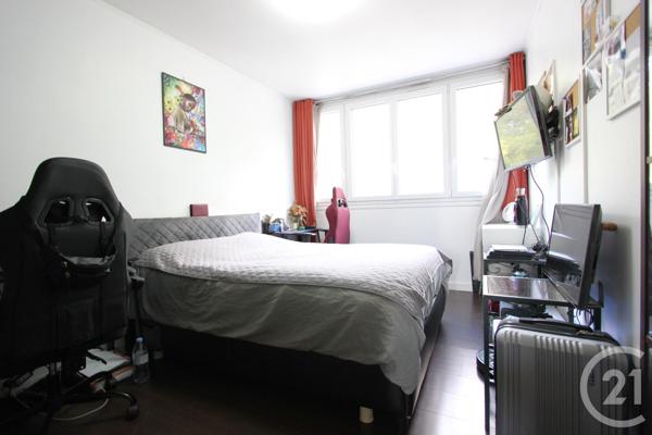 Appartement F4 à vendre  4 pièces - 79,89 m2 ST MICHEL SUR ORGE - 91