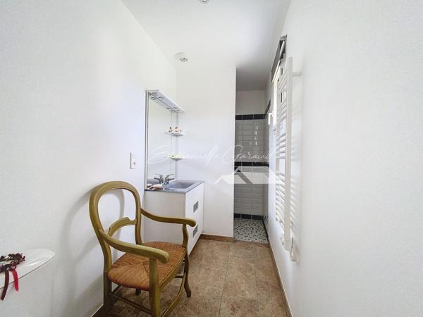 Saint-Jean-du-Bruel (12230) Magnifique maison plain-pied 163 m2 habitables, 3 chambres, garage