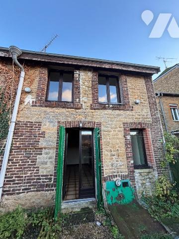 Nouveau mandat, maison de village située sur la commune de Vrigne Aux Bois avec travaux à prévo...