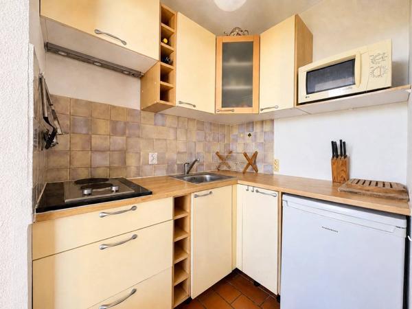 Saint-Cyr-sur-Mer - La Madrague - Appartement 2 pièces de 30 m² avec une terrasse de 35 m² offrant une vue panoramique
