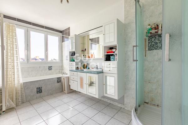 Appartement de 4 pièces (84 m²) à vendre à COMPIEGNE