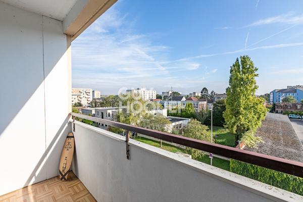 Appartement de 4 pièces (84 m²) à vendre à COMPIEGNE