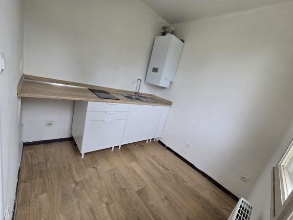 Appartement
         1 pièce
        - 27 m² 98 900 € *
