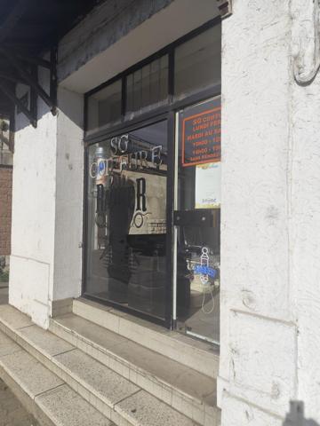 Local Commercial
        
        - 55 m² Exclusivité 60 000 € *