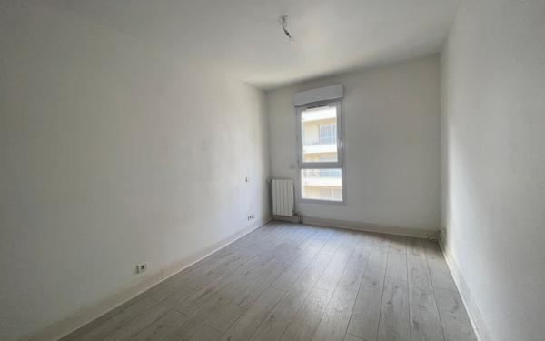 Appartement à louer    3 pièces • 64,16 m2 Bayonne