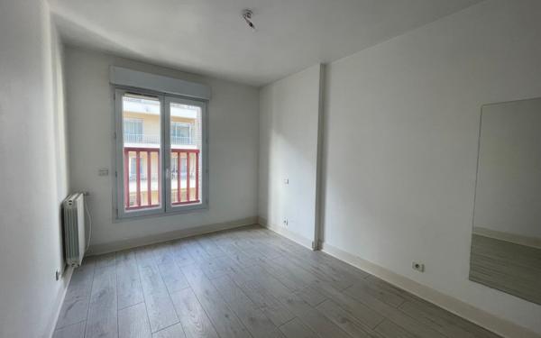 Appartement à louer    3 pièces • 64,16 m2 Bayonne