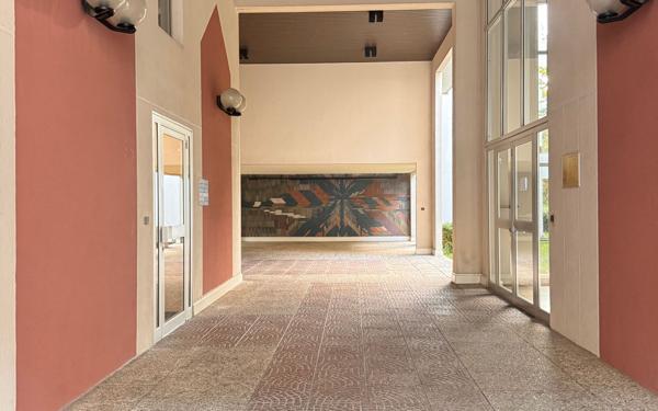 Appartement à vendre    1 pièce • 32,61 m2 Reims