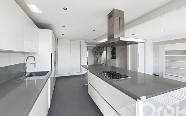 Appartement à vendre    4 pièces • 96 m2 Nancy