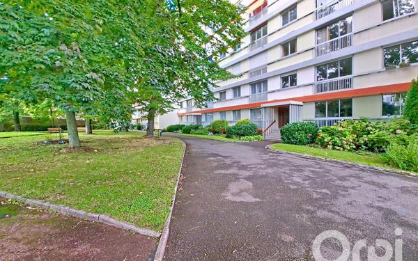 Appartement à vendre    4 pièces • 96 m2 Nancy
