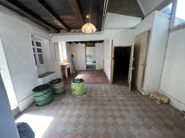 Maison à vendre |  Saint-Amand-Montrond |  3 pièces | 116 m²