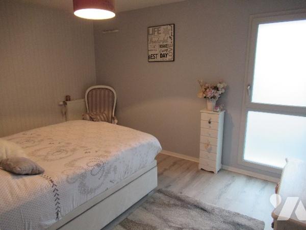 F3 de 59 m² avec balcon et parking en sous-sol
