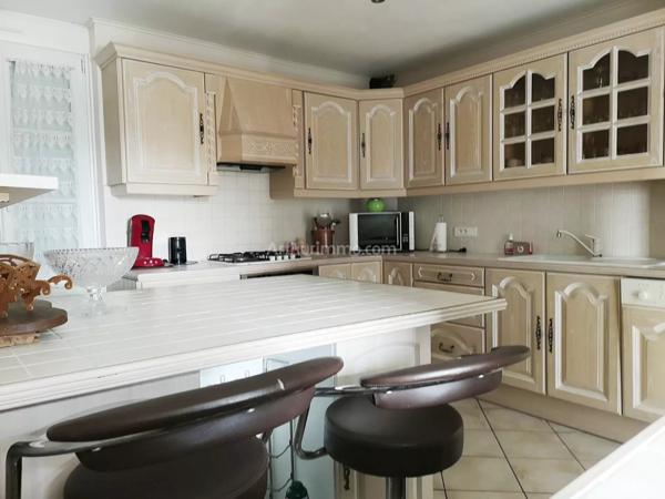 Vente Maison 5 pièces 134 m2 à Étrépagny