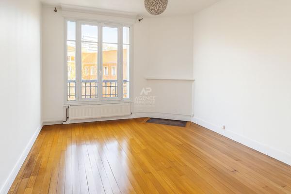 SEVRES CENTRE - APPARTEMENT DE CHARME 309 000 € ** - Référence 594-S